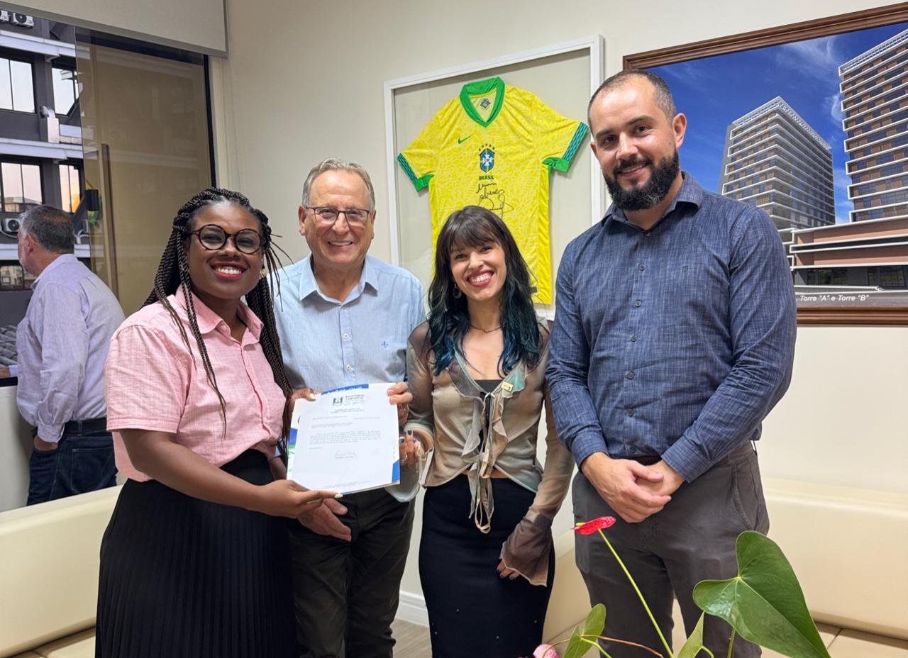 Deputada Laura Sito e vereadora Marina destinam recursos para o Hospital São Vicente de Paulo